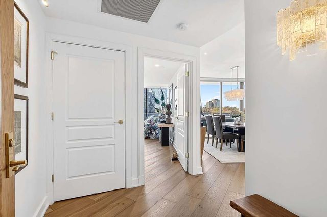 700 Park Regency NE Place 1106, Atlanta, GA 30326