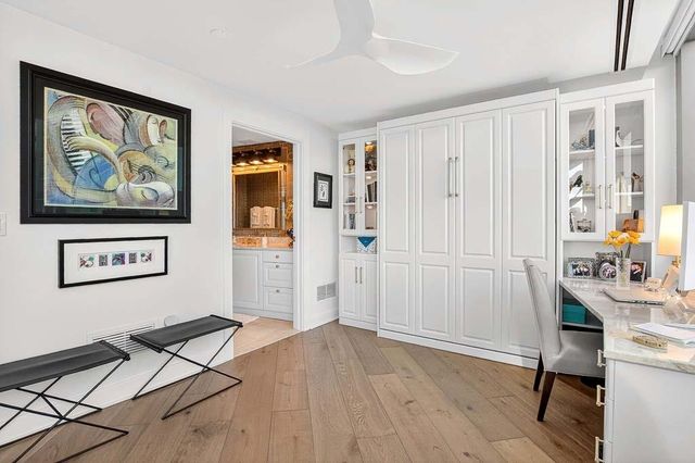 700 Park Regency NE Place 1106, Atlanta, GA 30326