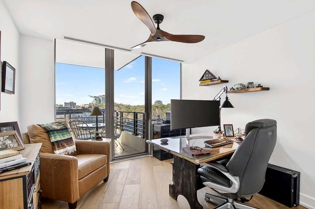 700 Park Regency NE Place 1106, Atlanta, GA 30326