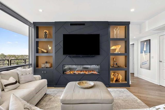 700 Park Regency NE Place 1106, Atlanta, GA 30326