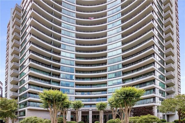 700 Park Regency NE Place 1106, Atlanta, GA 30326