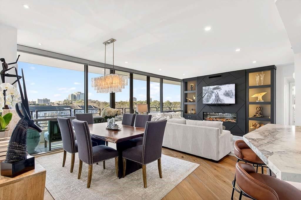 700 Park Regency NE Place 1106, Atlanta, GA 30326