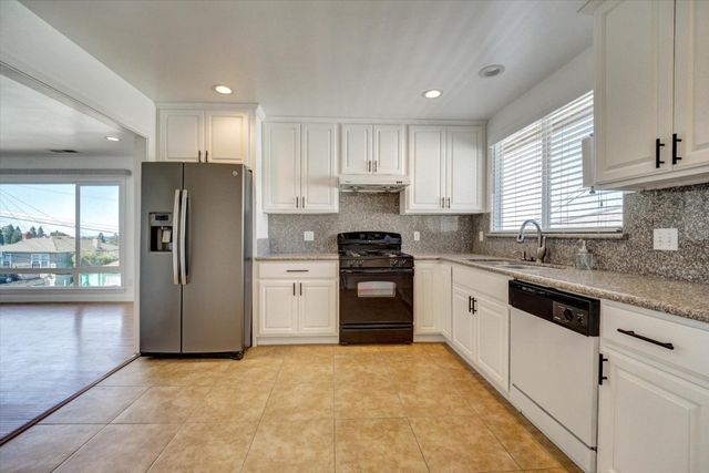16876 Ehle Street, Castro Valley, CA 94578
