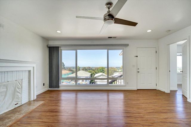 16876 Ehle Street, Castro Valley, CA 94578