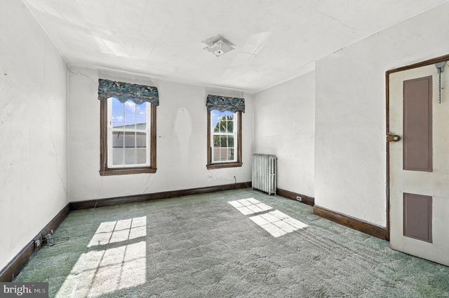 1327 WHARTON ST, Philadelphia, PA 19147