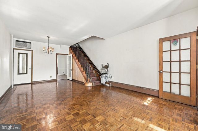 1327 WHARTON ST, Philadelphia, PA 19147