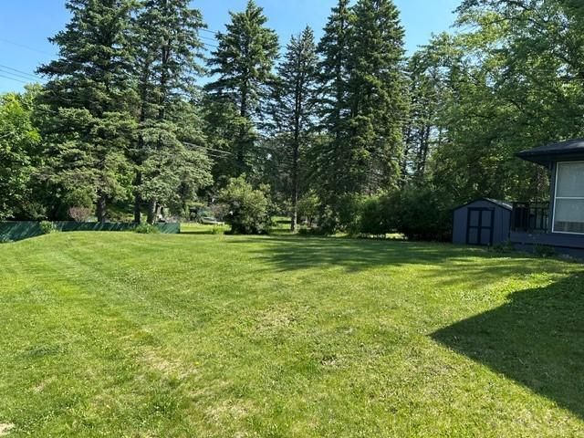 765 Rose Place, Roseville, MN 55113