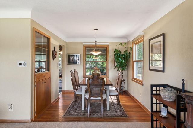 765 Rose Place, Roseville, MN 55113