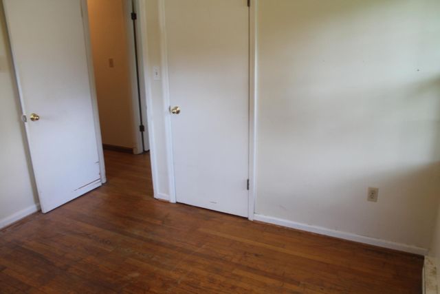 114 Cliffview DR, Covington, VA 24426