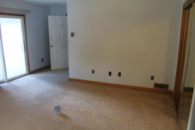 114 Cliffview DR, Covington, VA 24426