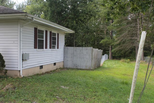 114 Cliffview DR, Covington, VA 24426