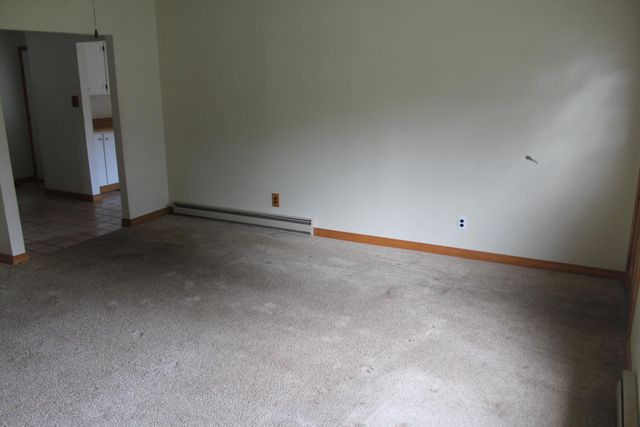 114 Cliffview DR, Covington, VA 24426