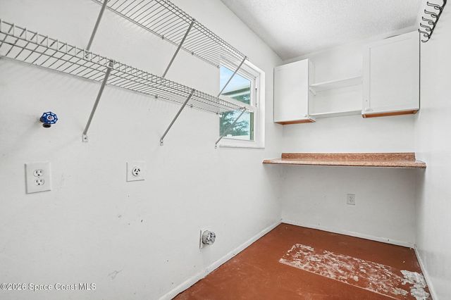 886 Barris Lane, Rockledge, FL 32955
