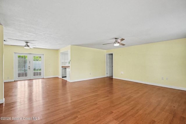 886 Barris Lane, Rockledge, FL 32955