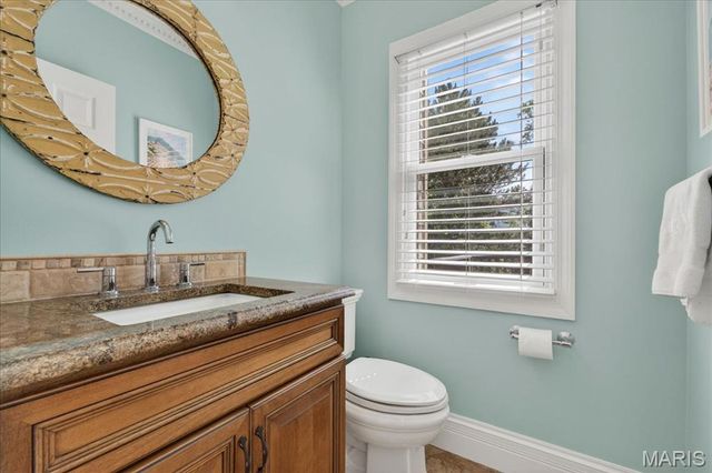 16354 Champion Drive, Chesterfield, MO 63005