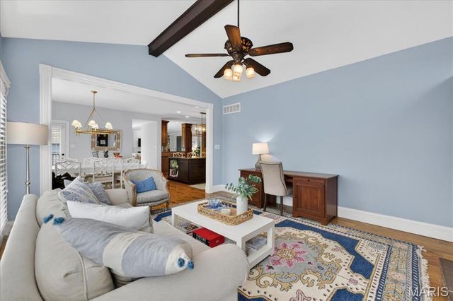 16354 Champion Drive, Chesterfield, MO 63005