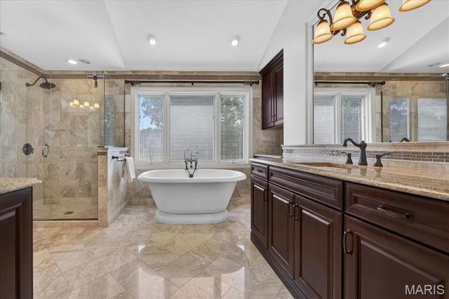 16354 Champion Drive, Chesterfield, MO 63005