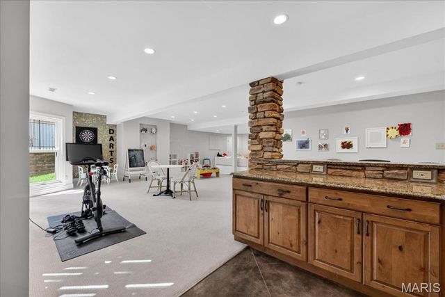 16354 Champion Drive, Chesterfield, MO 63005