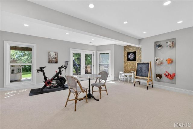 16354 Champion Drive, Chesterfield, MO 63005