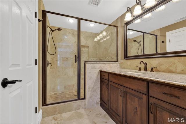 16354 Champion Drive, Chesterfield, MO 63005