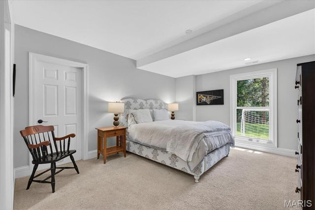 16354 Champion Drive, Chesterfield, MO 63005