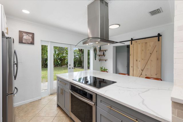 2380 SW 15th Street, Fort Lauderdale, FL 33312