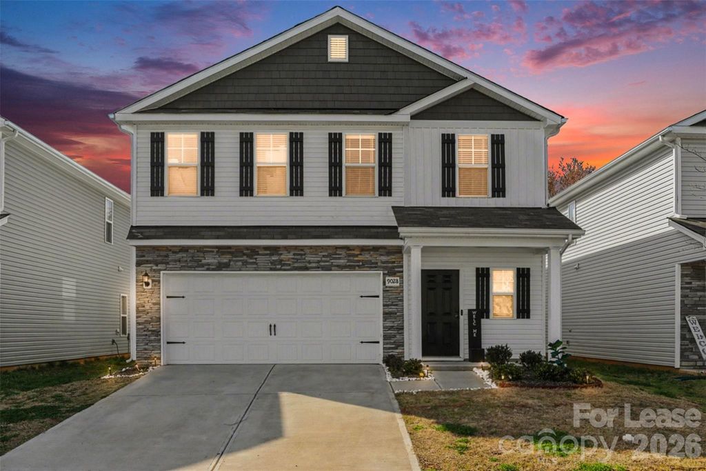 9028 Stoney Waters Court, Charlotte, NC 28215