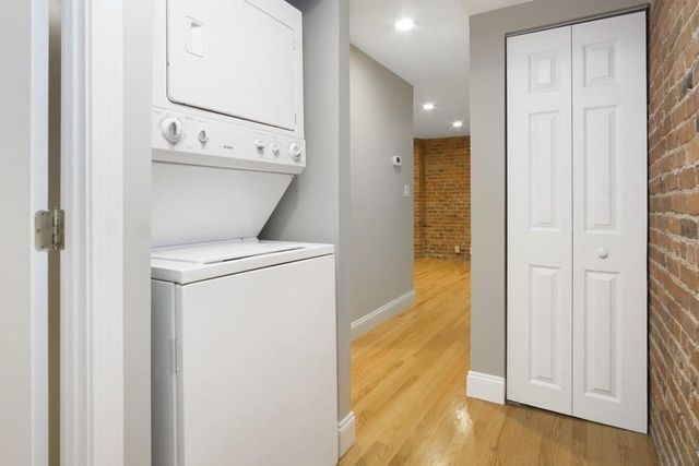 95 Gainsborough St 7, Boston, MA 02115
