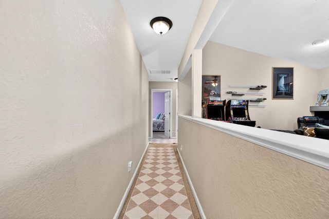 621 Dawnridge Rd, Roseville, CA 95678