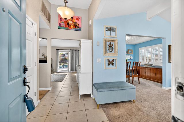 621 Dawnridge Rd, Roseville, CA 95678