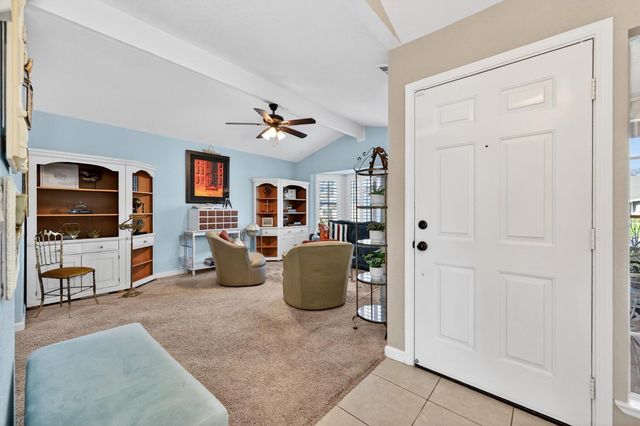 621 Dawnridge Rd, Roseville, CA 95678