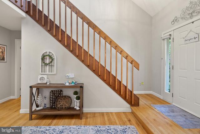 11 EDINBURGH CT, Newark, DE 19711
