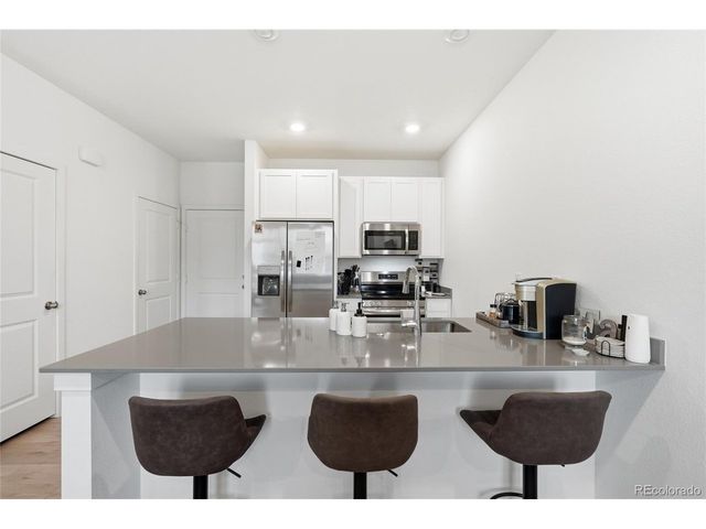 2014 S Gold Bug Way, Aurora, CO 80018