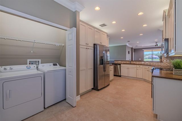 4919 MARBLE SPRINGS CIRCLE, Wimauma, FL 33598