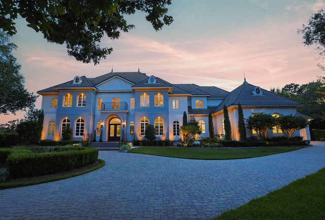 39 Maymont Way, The Woodlands, TX 77382