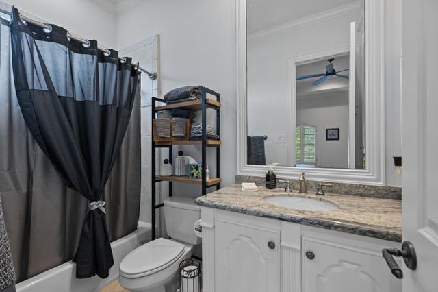 39 Maymont Way, The Woodlands, TX 77382