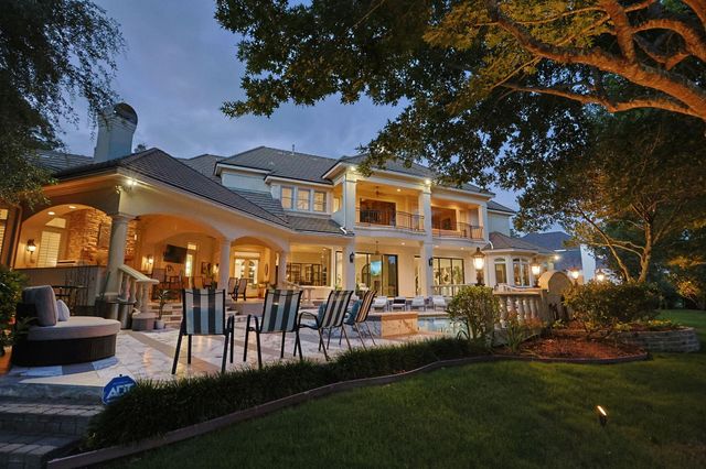 39 Maymont Way, The Woodlands, TX 77382