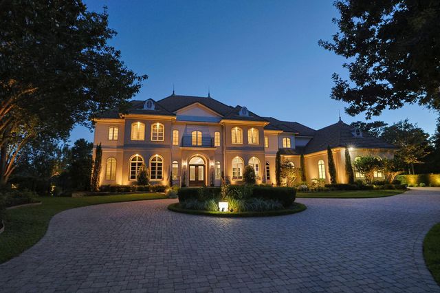 39 Maymont Way, The Woodlands, TX 77382