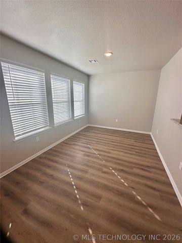 3424 Little John, Durant, OK 74701