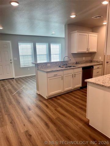 3424 Little John, Durant, OK 74701