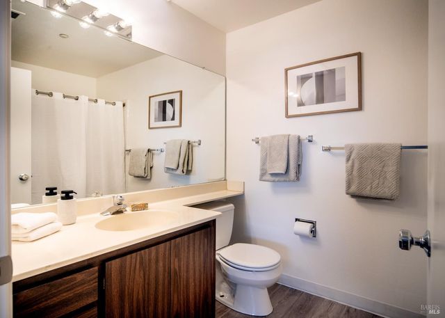 18 Margarita Ter, Novato, CA 94947