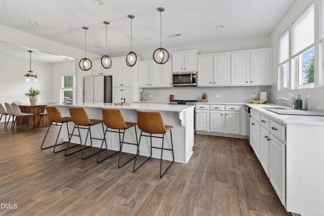 808 Atlantis Street, Fuquay Varina, NC 27526