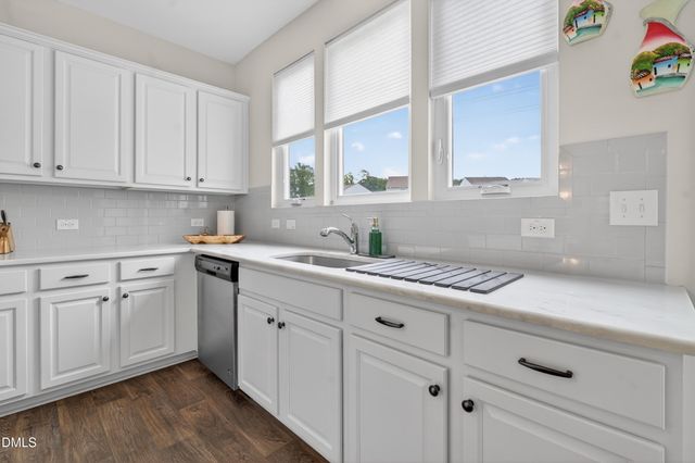 808 Atlantis Street, Fuquay Varina, NC 27526