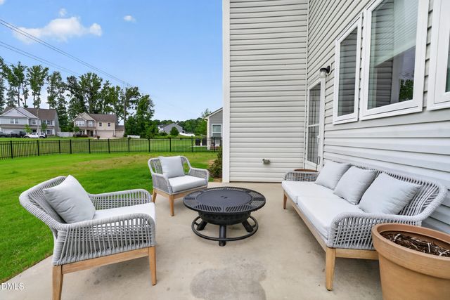 808 Atlantis Street, Fuquay Varina, NC 27526