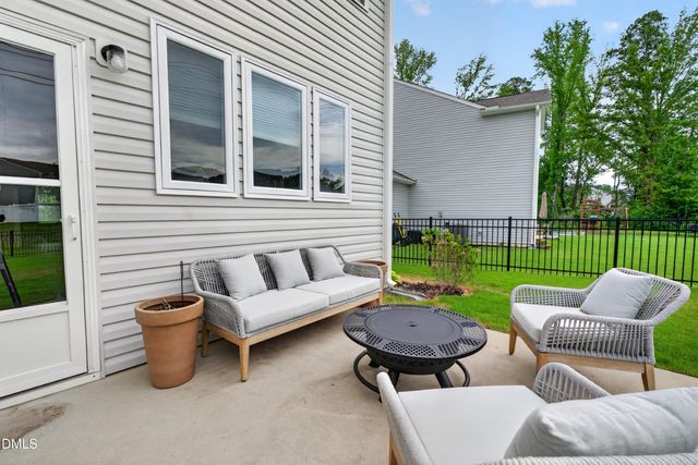 808 Atlantis Street, Fuquay Varina, NC 27526