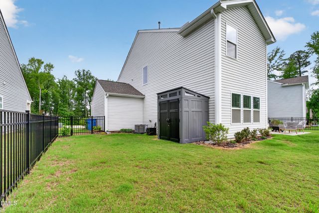 808 Atlantis Street, Fuquay Varina, NC 27526