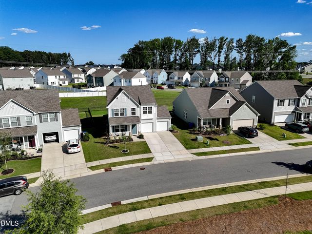 808 Atlantis Street, Fuquay Varina, NC 27526
