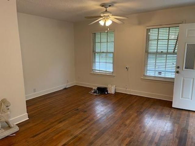 604 W North Loop BLVD, Austin, TX 78751