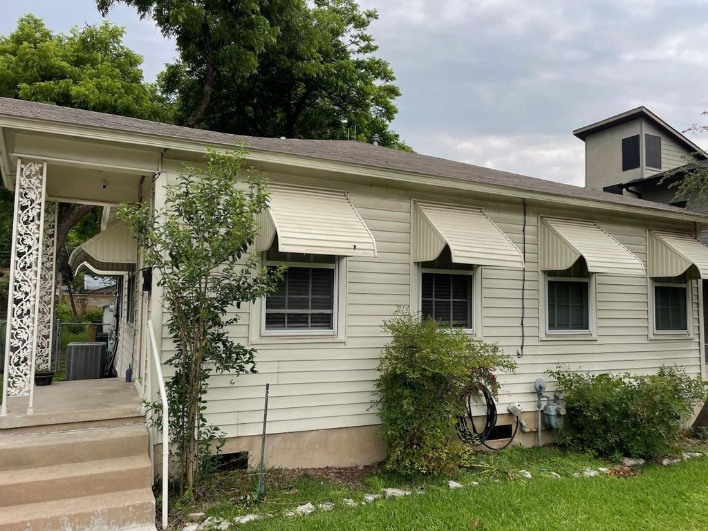 604 W North Loop BLVD, Austin, TX 78751