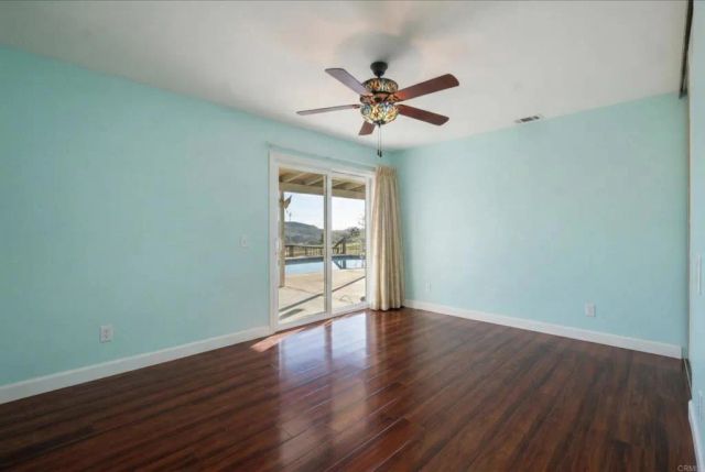 4359 Serena Avenue, Oceanside, CA 92056